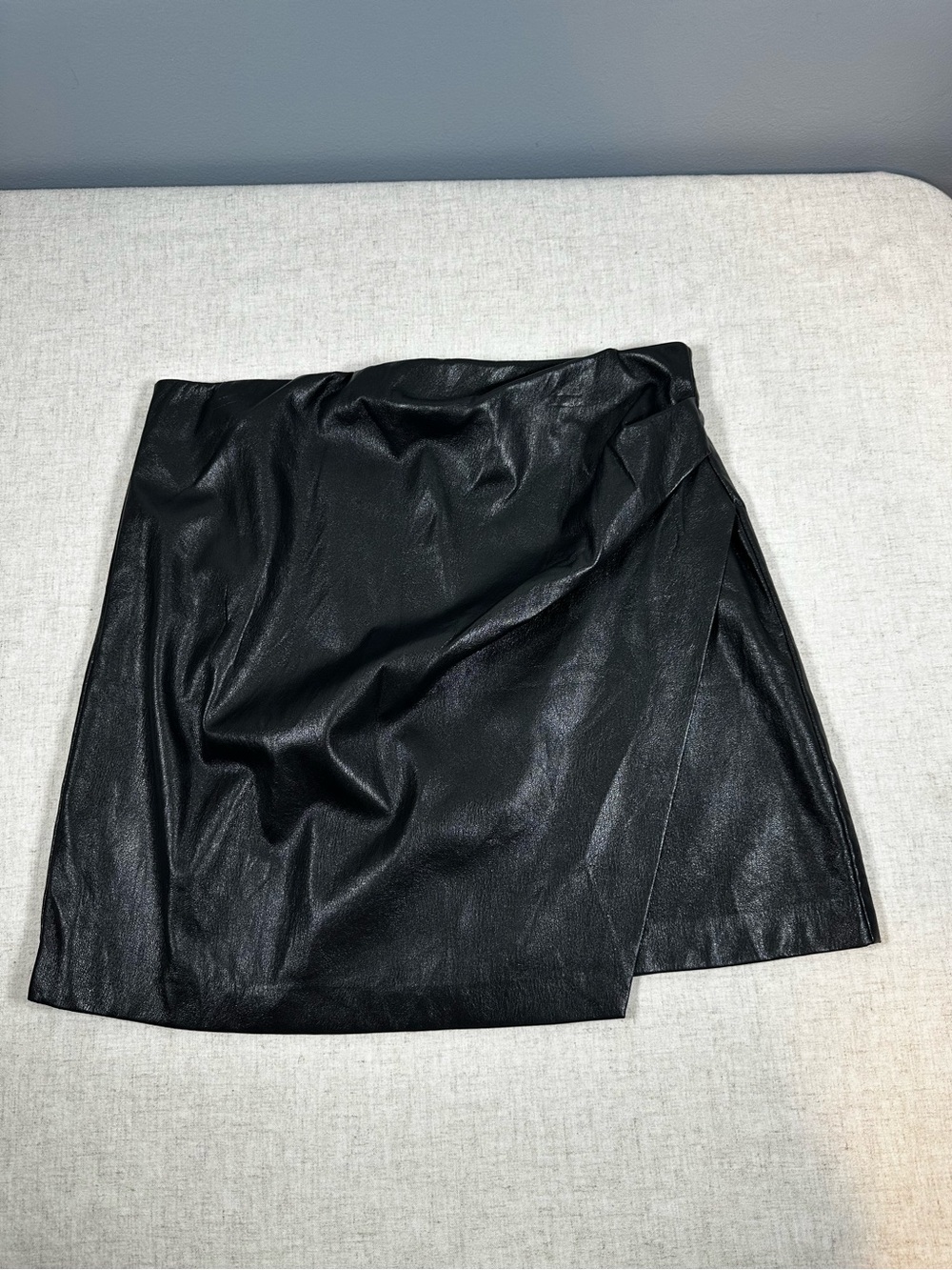 Aritzia Wilfred Angie Mini Skirt Size 12